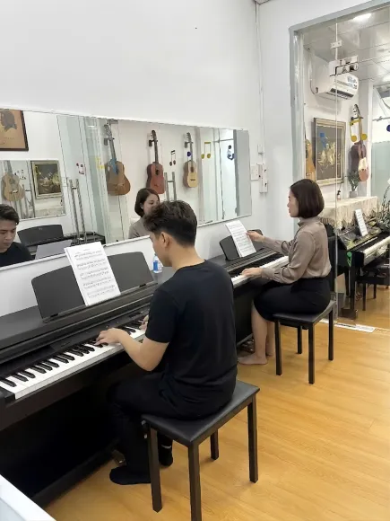 Nhạc Họa NHÃ THANH