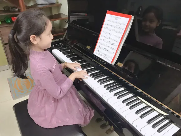 Nhạc Họa NHÃ THANH