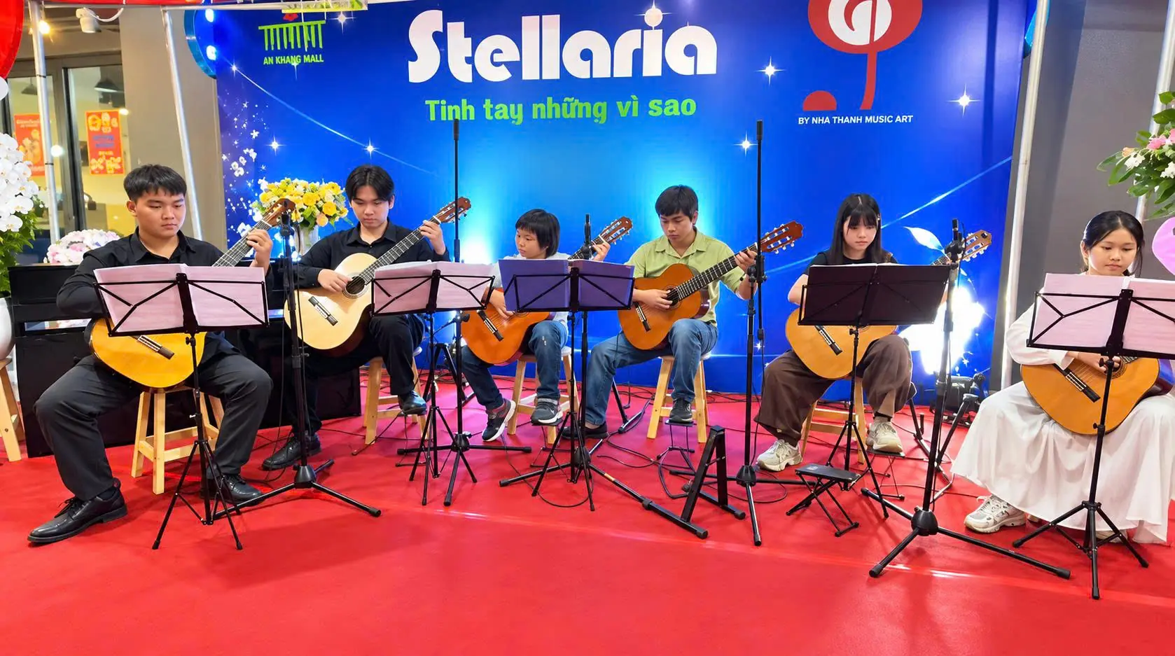 Khai trương cơ sở 2 Stellaria by Nhã Thanh Music Art